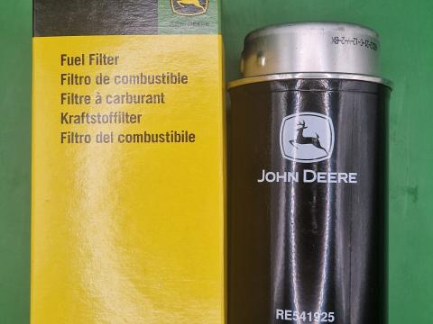 RE541925 – JOHN DEERE ÜZEMANYAGSZŰRŐ OE., KÉSZLETEN, KEDVEZŐ ÁRON! 