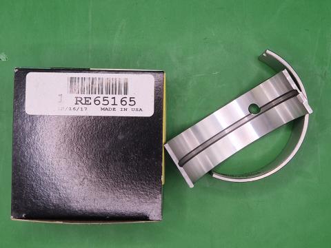 RE65165 – JOHN DEERE FŐTENGELY CSAPÁGY KÉSZLET OE., KÉSZLETEN, KEDVEZŐ ÁRON! 