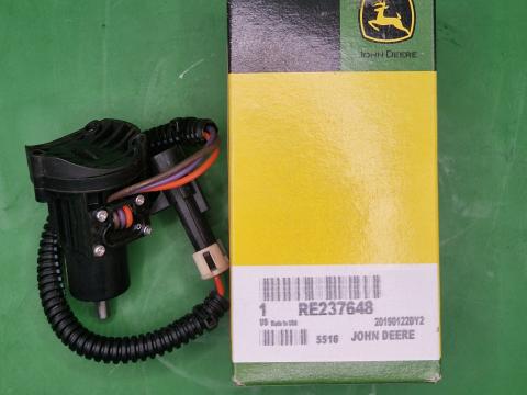 RE237648 – JOHN DEERE SZENZOR OE., KÉSZLETEN, KEDVEZŐ ÁRON! 