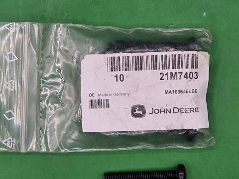 21M7403 – JOHN DEERE CSAVAR OE., KÉSZLETEN, KEDVEZŐ ÁRON! 