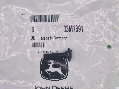 03M7391 – JOHN DEERE CSAVAR OE., KÉSZLETEN, KEDVEZŐ ÁRON! 