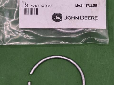 40M7087 – JOHN DEERE BIZTOSÍTÓGYŰRŰ OE., KÉSZLETEN, KEDVEZŐ ÁRON! 