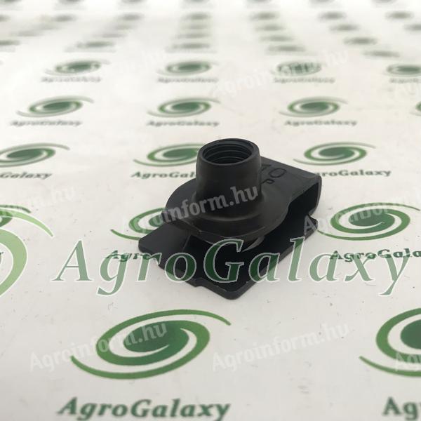 H146457 JOHN DEERE Lemez anya