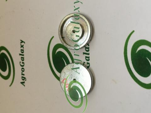 N204464 JOHN DEERE Kiömlőnyílás N204464 JOHN DEERE Kiömlőnyílás