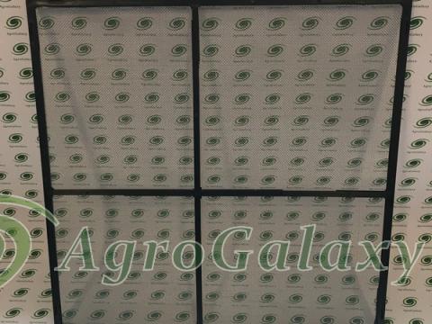 L154024 JOHN DEERE Tartó