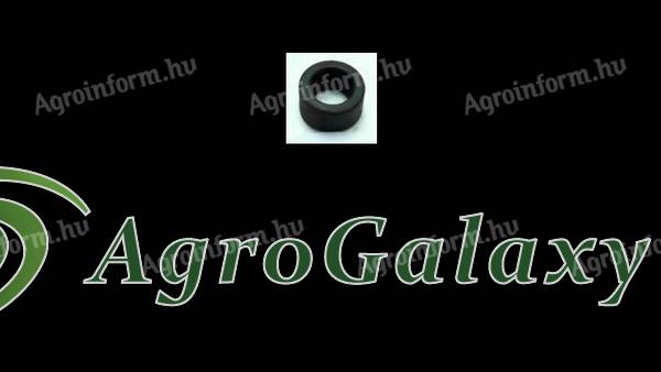 L205946 JOHN DEERE Távtartó