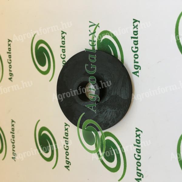 L63735/AKC JOHN DEERE Alátét