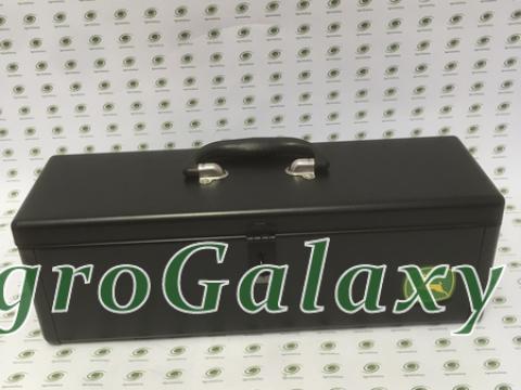 RE275592 JOHN DEERE Szerszámos láda