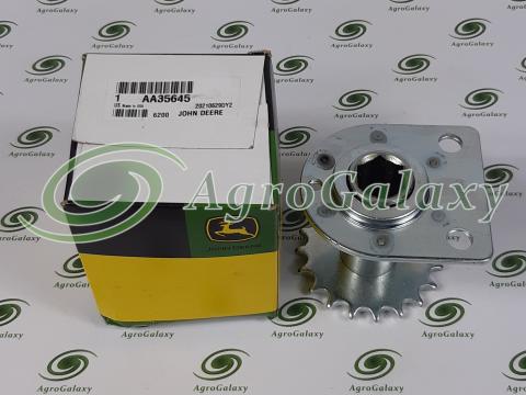 AA35645 JOHN DEERE Csapágy+lánckerék