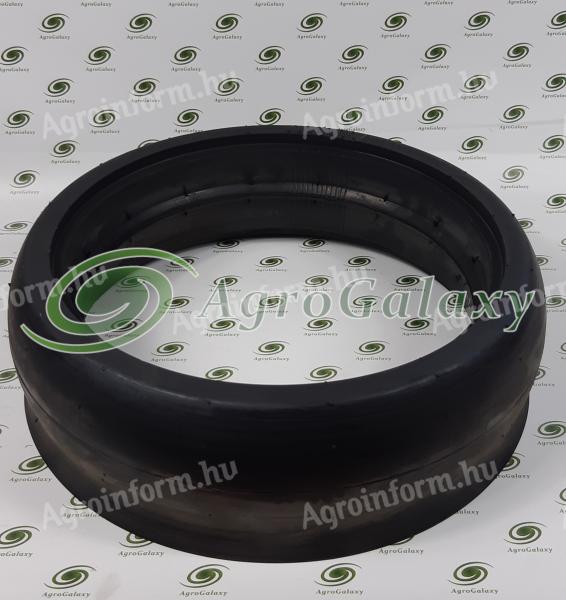 A84050 JOHN DEERE Gumi abroncs