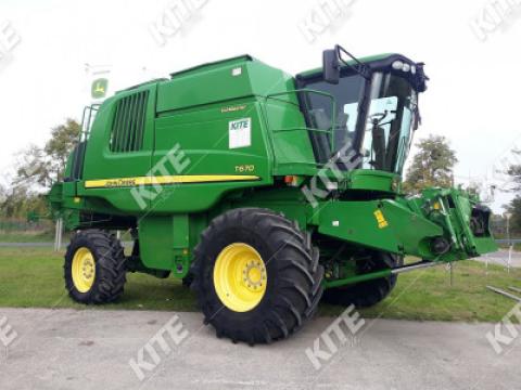 John Deere T670 John Deere T670