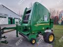 John Deere 854