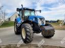 New Holland T7040