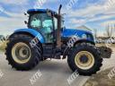 New Holland T7040