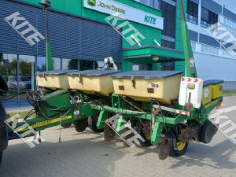 John Deere 1750 John Deere 1750