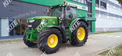 John Deere 6210R