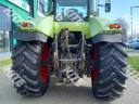 Claas Axion 820