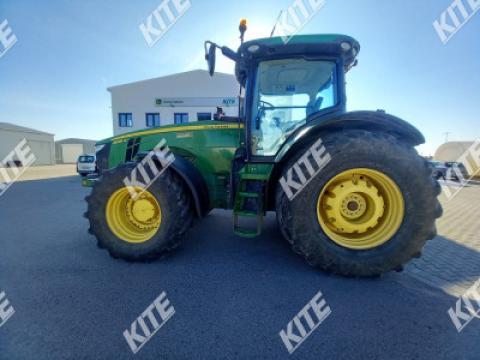 John Deere 8335R John Deere 8335R