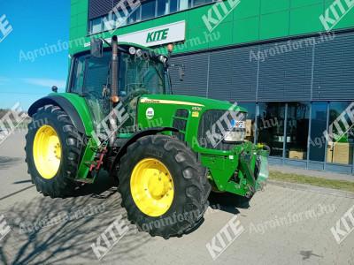 John Deere 6930