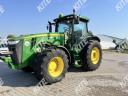 John Deere 8335R