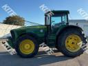 John Deere 8520