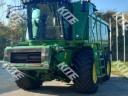 John Deere C670 2WD