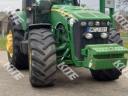 John Deere 8270R