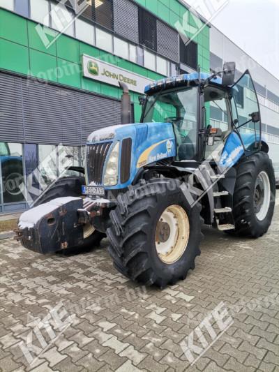 New Holland 8020