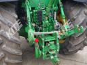 John Deere 8130