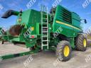 John Deere W650 2WD