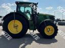 John Deere 6215R