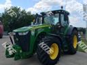 John Deere 8270R