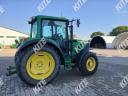 John Deere 6230