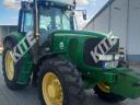 John Deere 6520