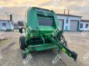 John Deere V451M