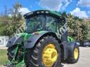 John Deere 8320R