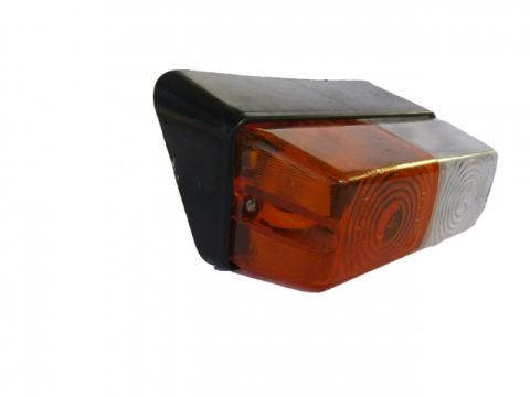 lámpa fehér-sárga MTZ (műanyag házzal, jobb) lámpa fehér-sárga MTZ (műanyag házzal, jobb)