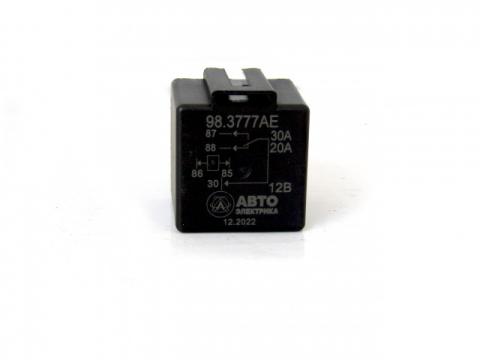 MTZ 90.3747 relé (műanyagházas, 5 lábas, rádugós) MTZ 90.3747 relé (műanyagházas, 5 lábas, rádugós)