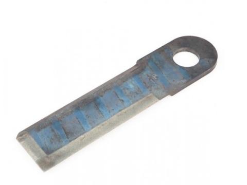 Oros szárzúzó kés, keményfémes, Claas Conspeed (import) Oros szárzúzó kés, keményfémes, Claas Conspeed (import)