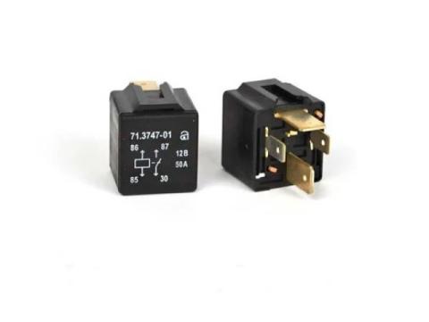 Vezérlő relé 12V 50A Vezérlő relé 12V 50A