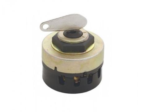 Gyújtás és világítás kapcsoló univerzális Gyújtás és világítás kapcsoló univerzális