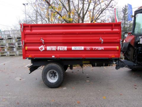 Pótkocsi egytengelyes 5 tonnás, Metal-Fach T-703A/3 / T713A , 3 oldalra billentős Pótkocsi egytengelyes 5 tonnás, Metal-Fach T-703A/3 / T713A , 3 oldalra billentős