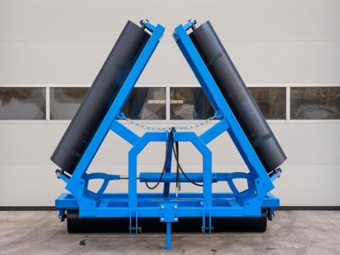 Simítóhenger függesztett 6 méteres, hidraulikusan csukható