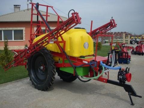 Permetező 2200 literes szántóföldi 24 méteres kerettel, GARDEN-JET Permetező 2200 literes szántóföldi 24 méteres kerettel, GARDEN-JET