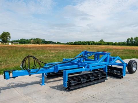 Aprítóhenger vontatott 5 méteres, 500mm hengerrel Aprítóhenger vontatott 5 méteres, 500mm hengerrel