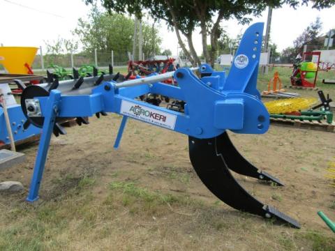 2 késes altalajlazító + rögtörőhenger ( mélylazító) 2 késes altalajlazító + rögtörőhenger ( mélylazító)