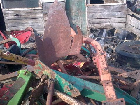 Eke alkatrész Eke alkatrész