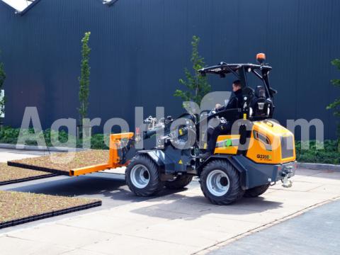 Giant Gumikerekes homlokrakodó 25 LE (max. 2200kg)