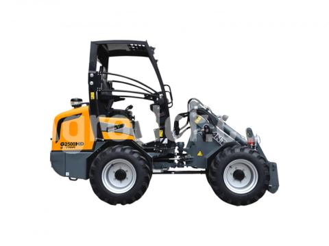 Giant Gumikerekes rakodógép 26Le (max 2200kg) Giant Gumikerekes rakodógép 26Le (max 2200kg)