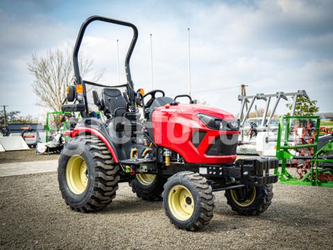 Yanmar Traktor bukókerettel 26 lóerős Yanmar Traktor bukókerettel 26 lóerős